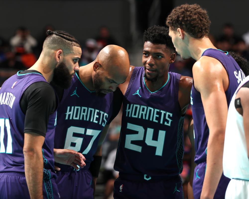 深圳马可波罗客场战胜青岛崂山啤酒